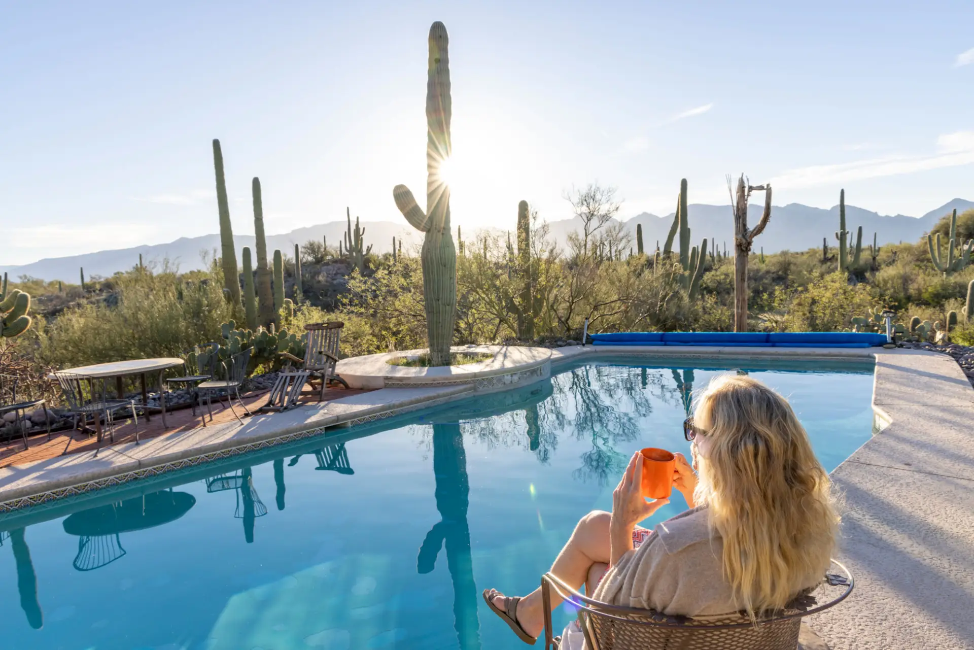 Discover the complete Arizona Reverse Mortgage Guide and learn how homeowners aged 62 and up are using home equity to eliminate mortgage payments, supplement income, and fund their retirement goals.